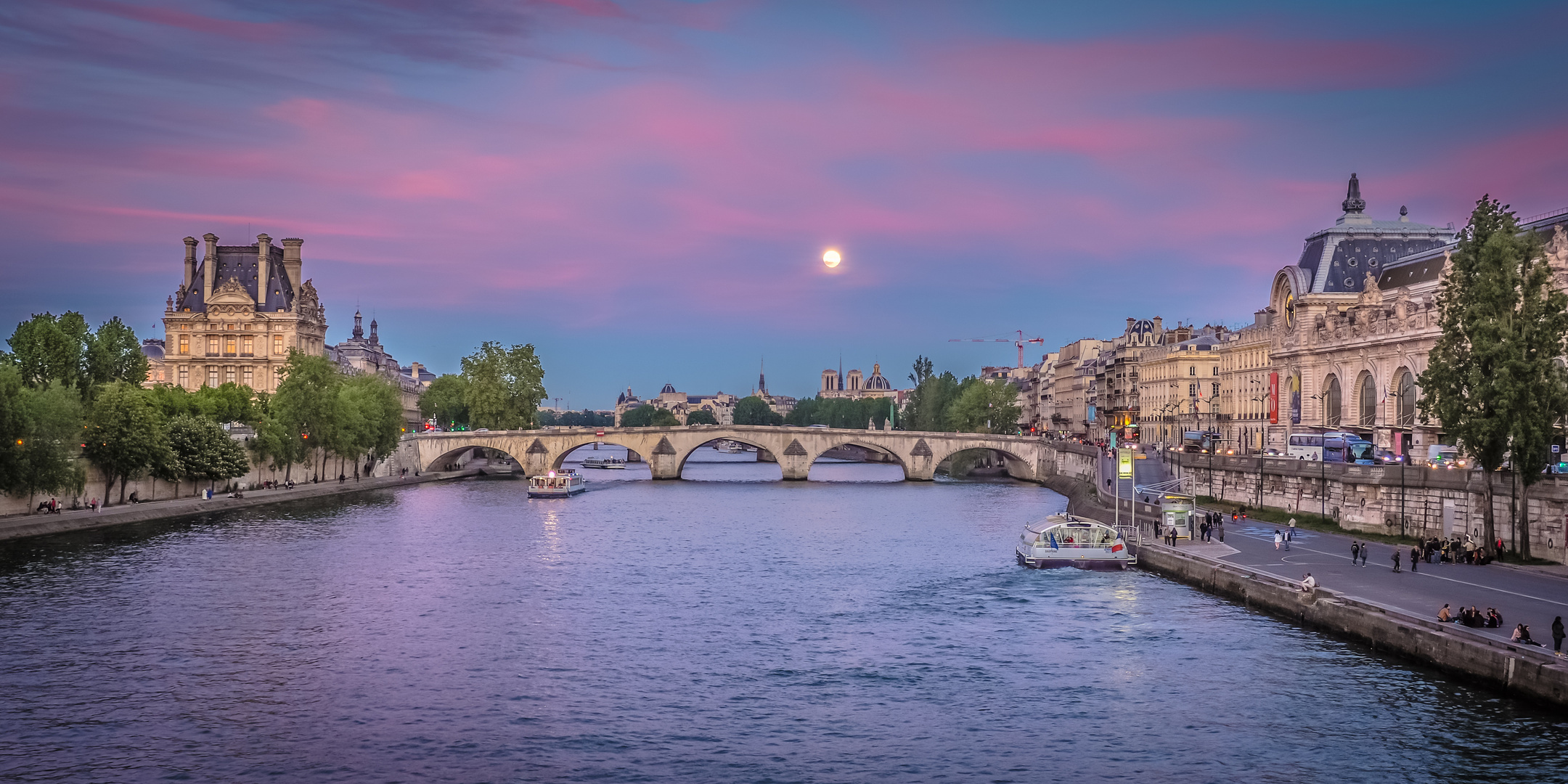 Sonnenuntergang über Paris