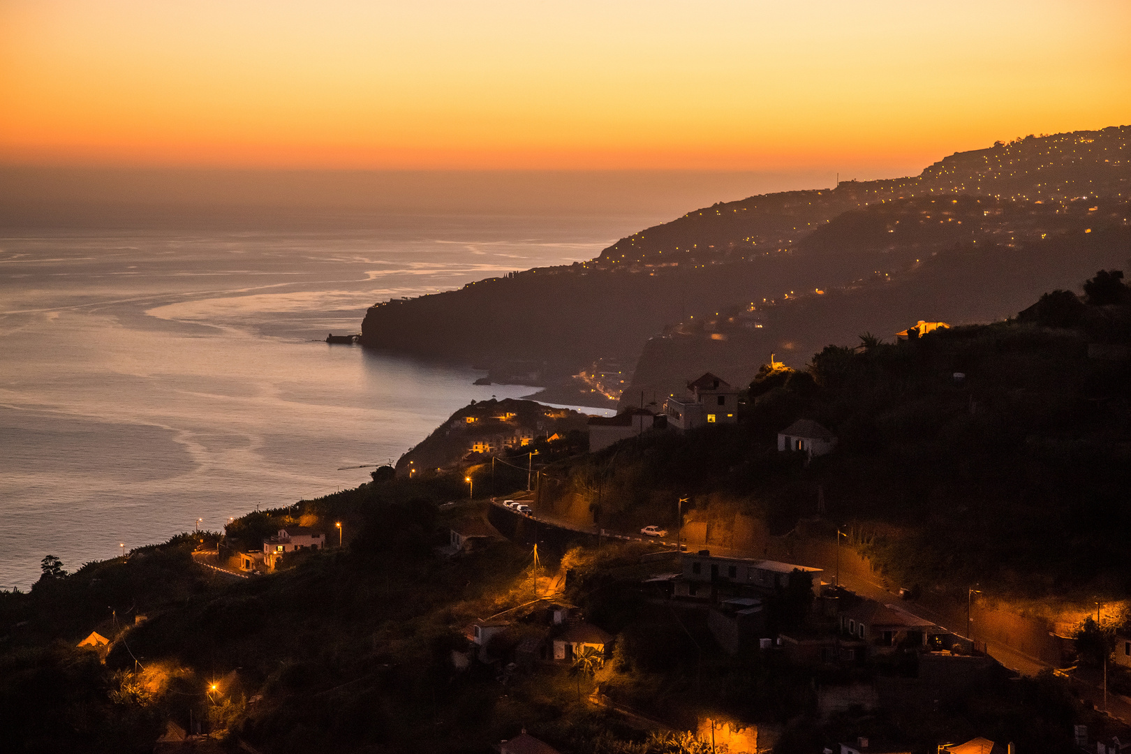 Sonnenuntergang über Ribeira Brava (Madeira)