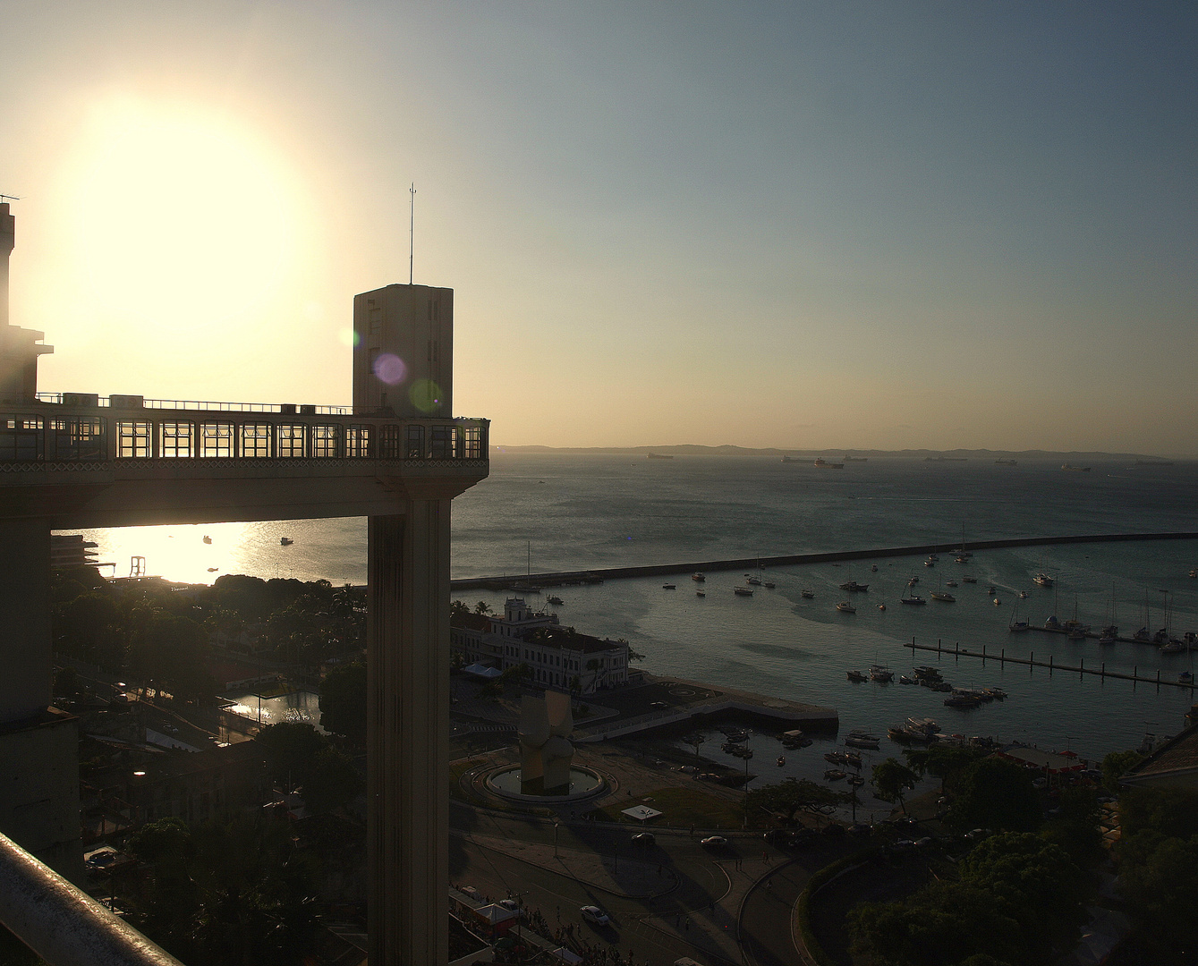 ***Sonnenuntergang über Salvador de Bahia***