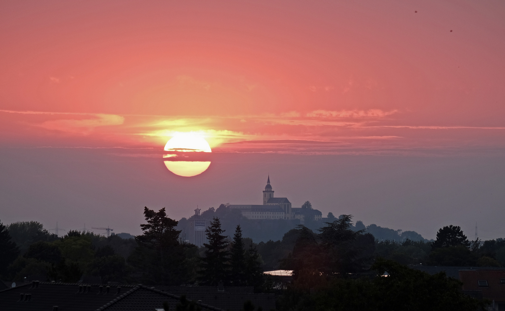 Sonnenuntergang über Siegburg