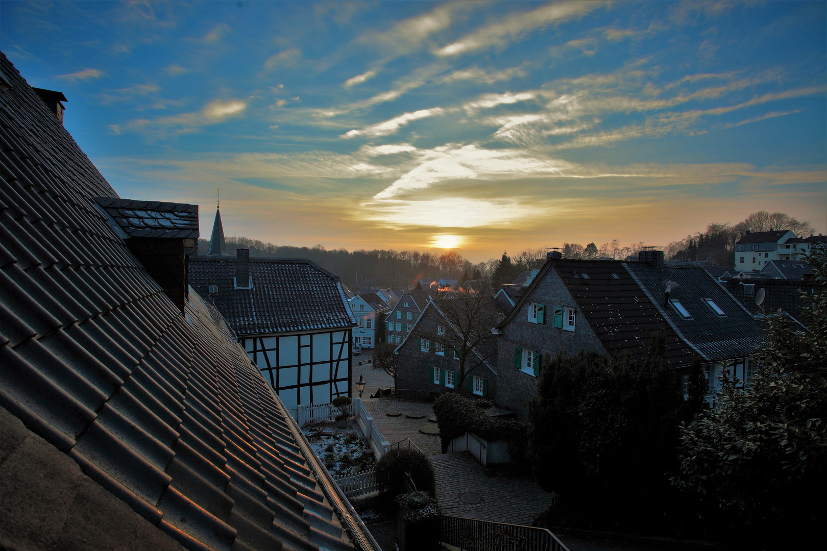 Sonnenuntergang über Solingen Gräfrath