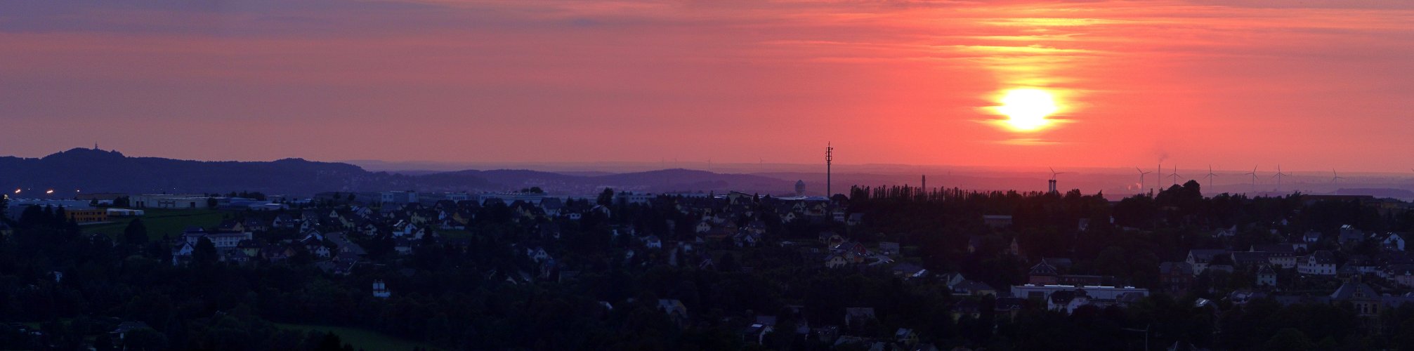 Sonnenuntergang über Stollberg und Oelsnitz