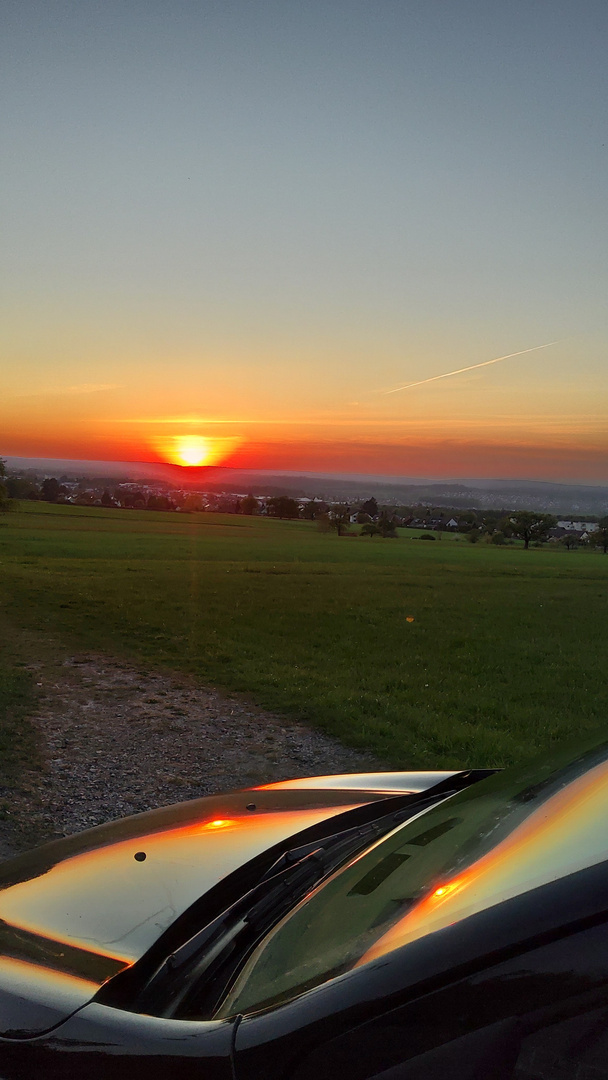 Sonnenuntergang über Straubenhardt