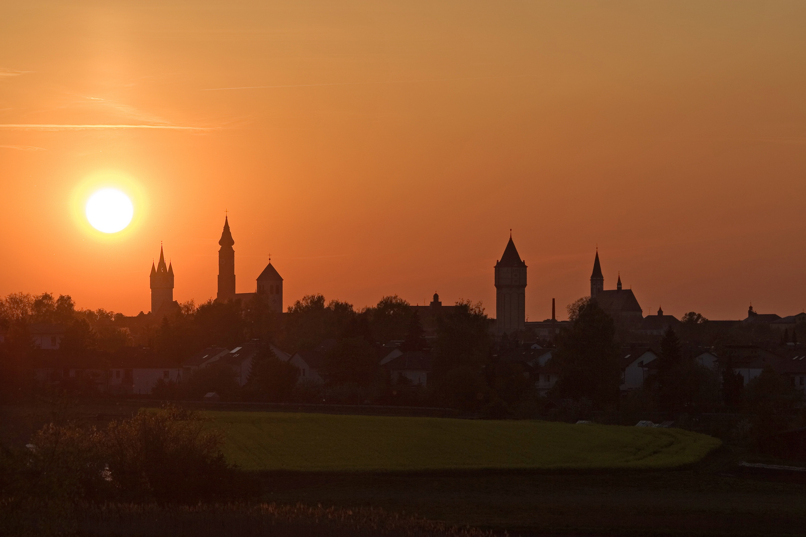 Sonnenuntergang über Straubing 1