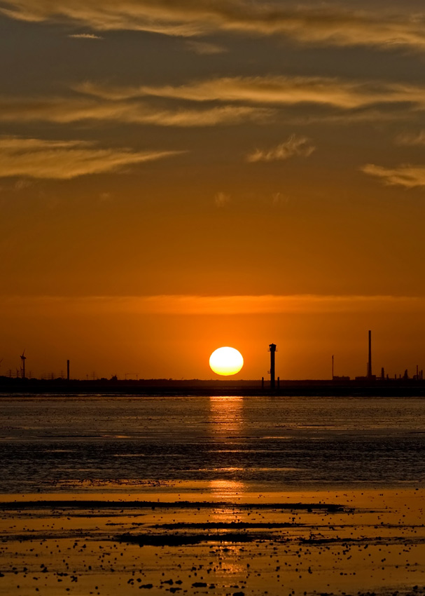 Sonnenuntergang über Wilhelmshaven