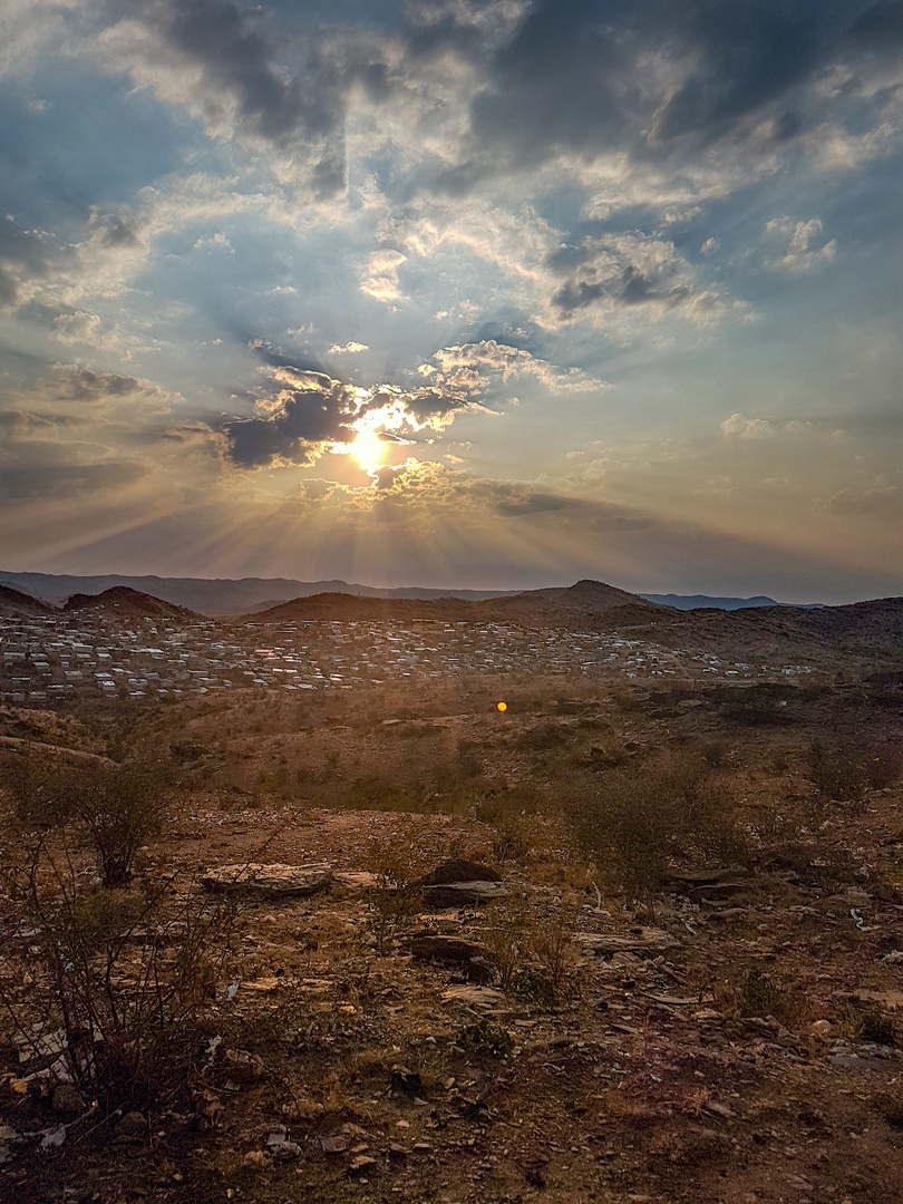 Sonnenuntergang über Windhoek