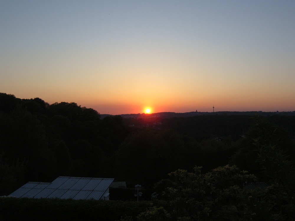 Sonnenuntergang über Wuppertal