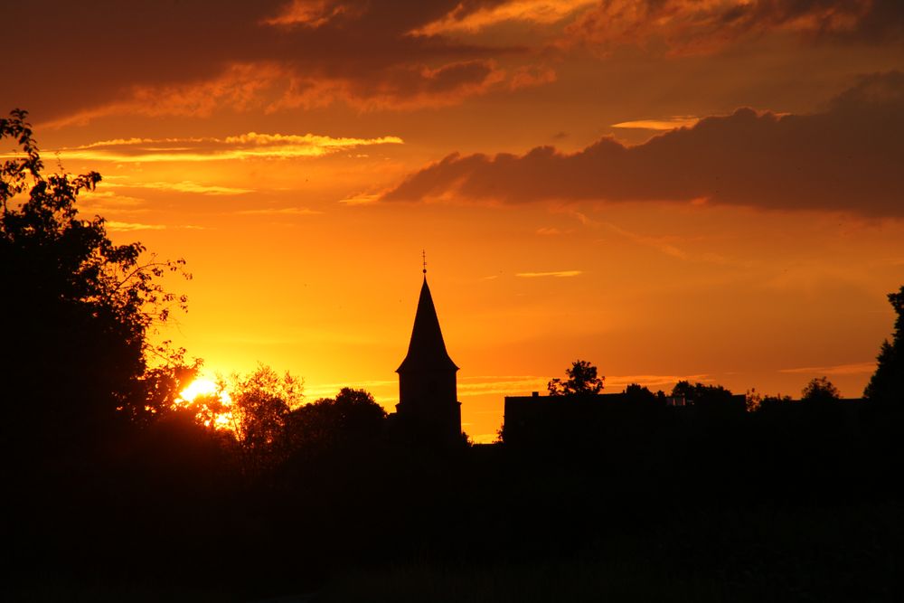 Sonnenuntergang über´m Dorf