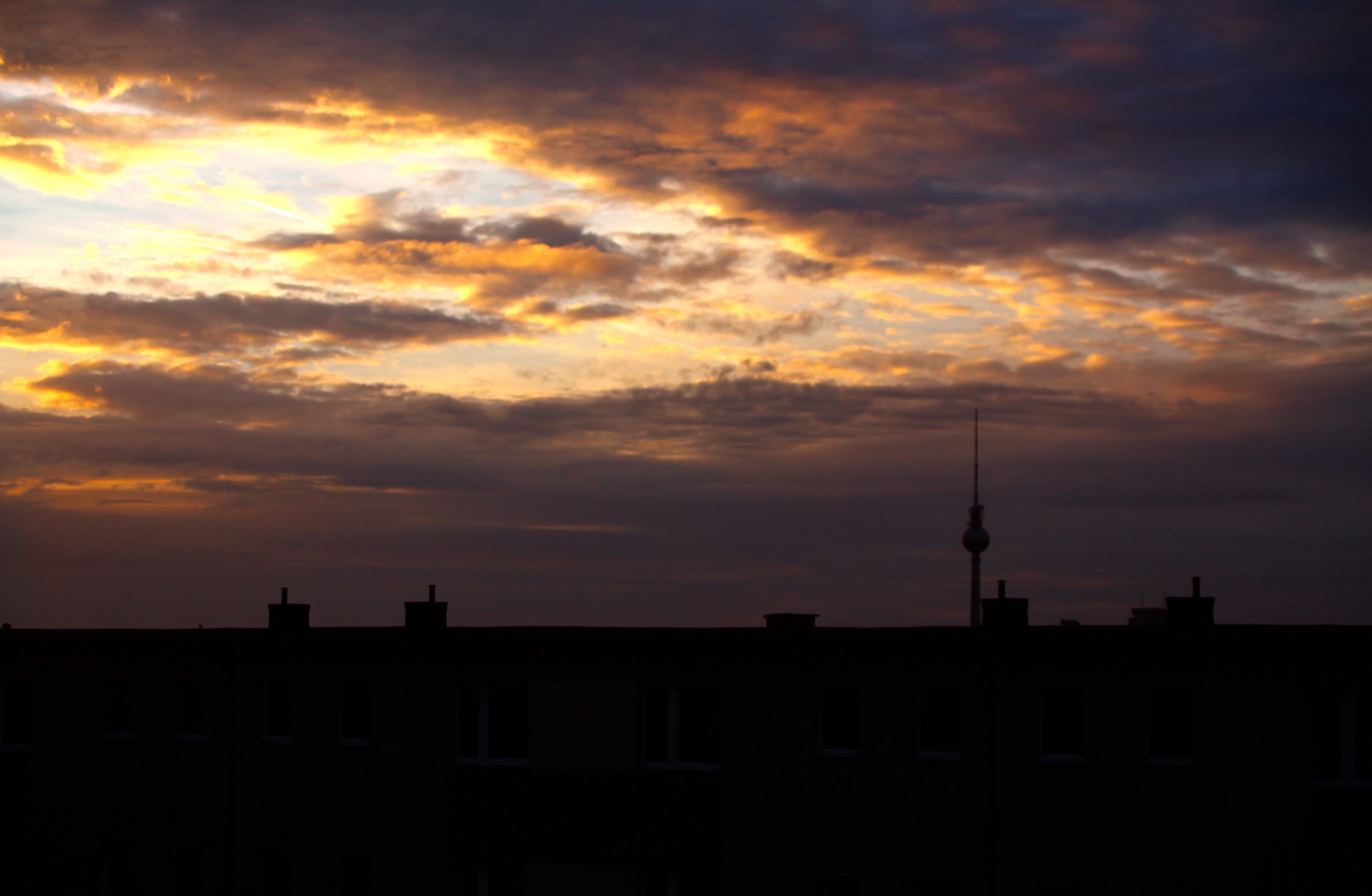 Sonnenuntergang und Berliner Fernsehturm #2