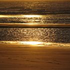 Sonnenuntergang und Sandbank in Renesse/Zeeland (NL)