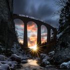 "Sonnenuntergang unter der Brücke"