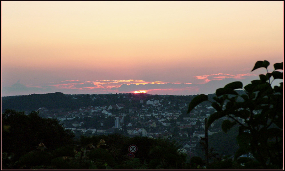 Sonnenuntergang vom Hagener Goldberg aus.