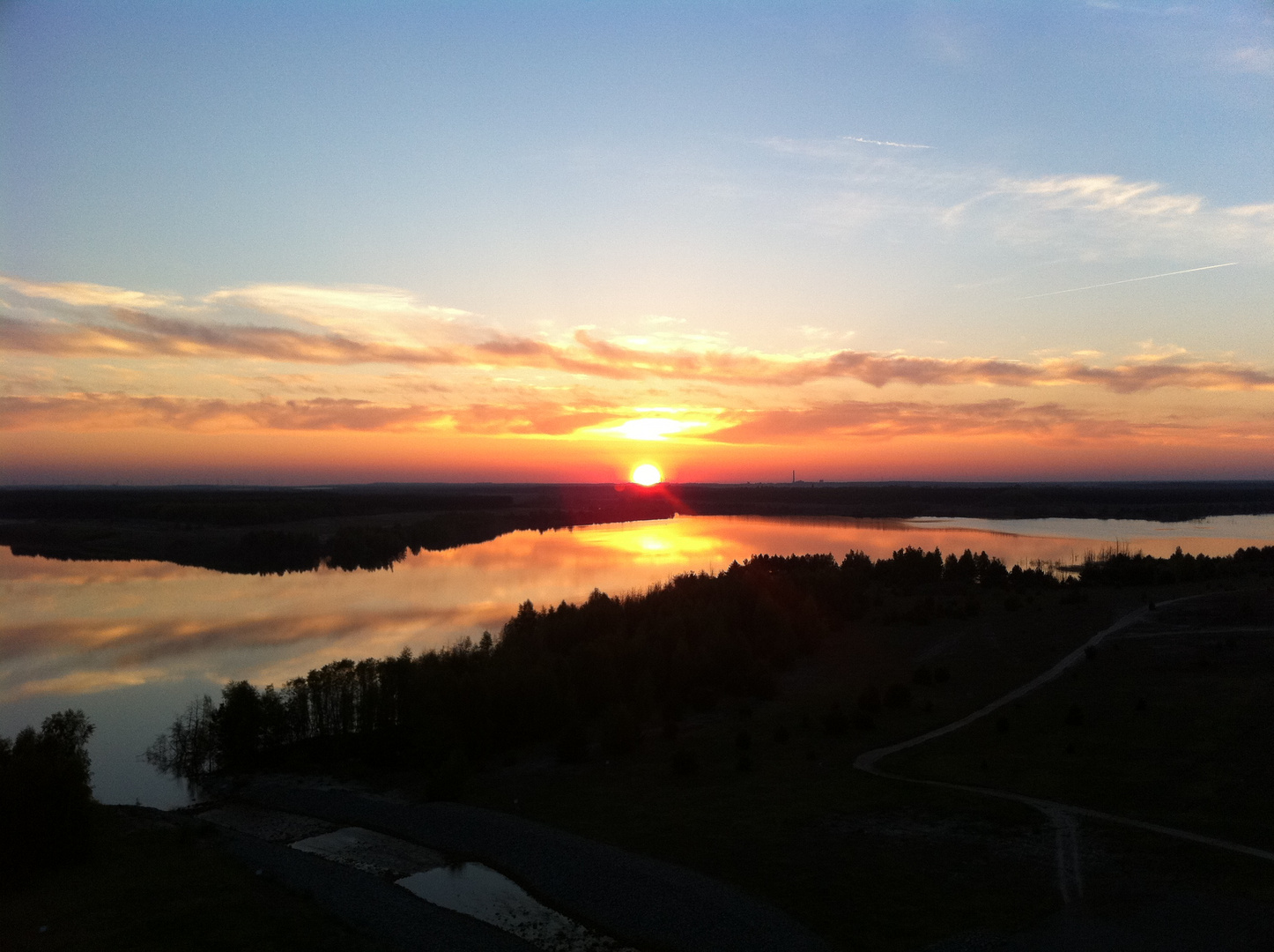 Sonnenuntergang vom rostigen Nagel