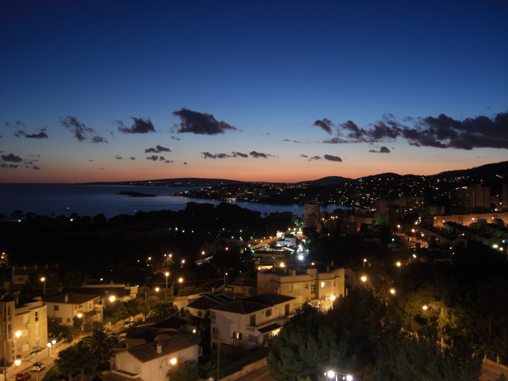 Sonnenuntergang vom Valparaiso Genova aus