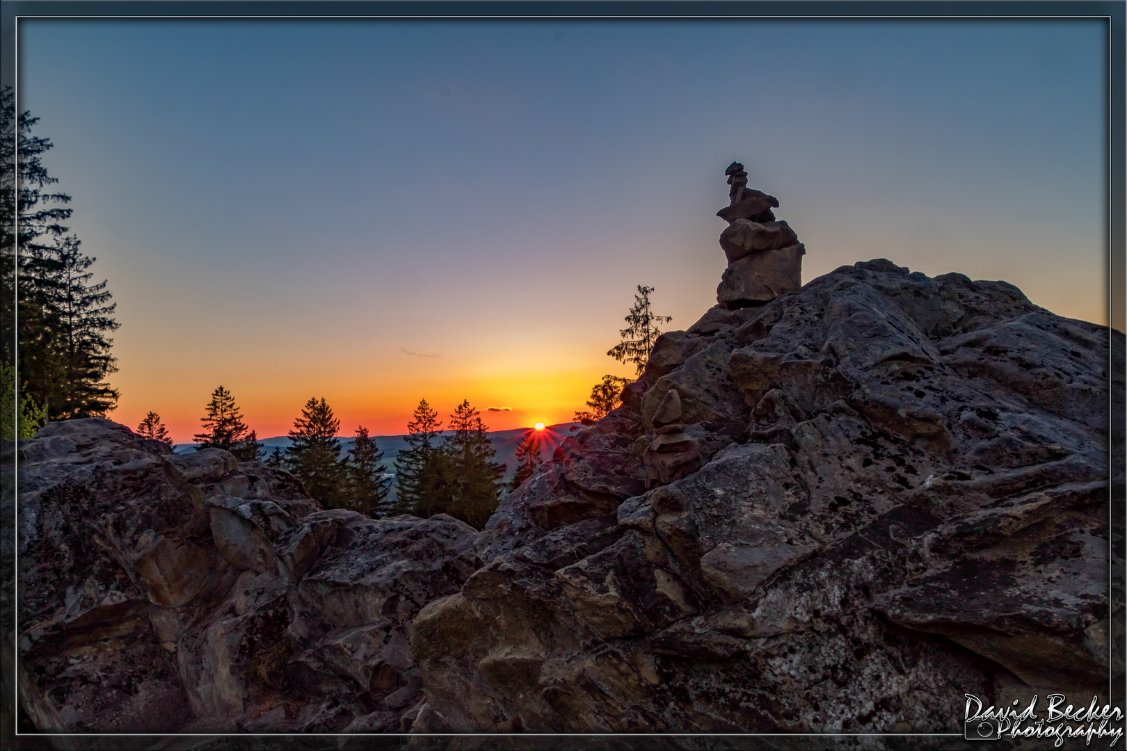 Sonnenuntergang vom Wittgensteiner Schieferpfad