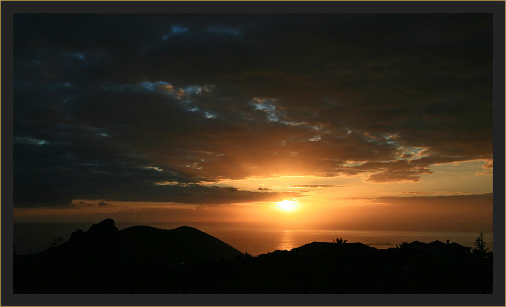 Sonnenuntergang von unserem Balkon aus gesehen