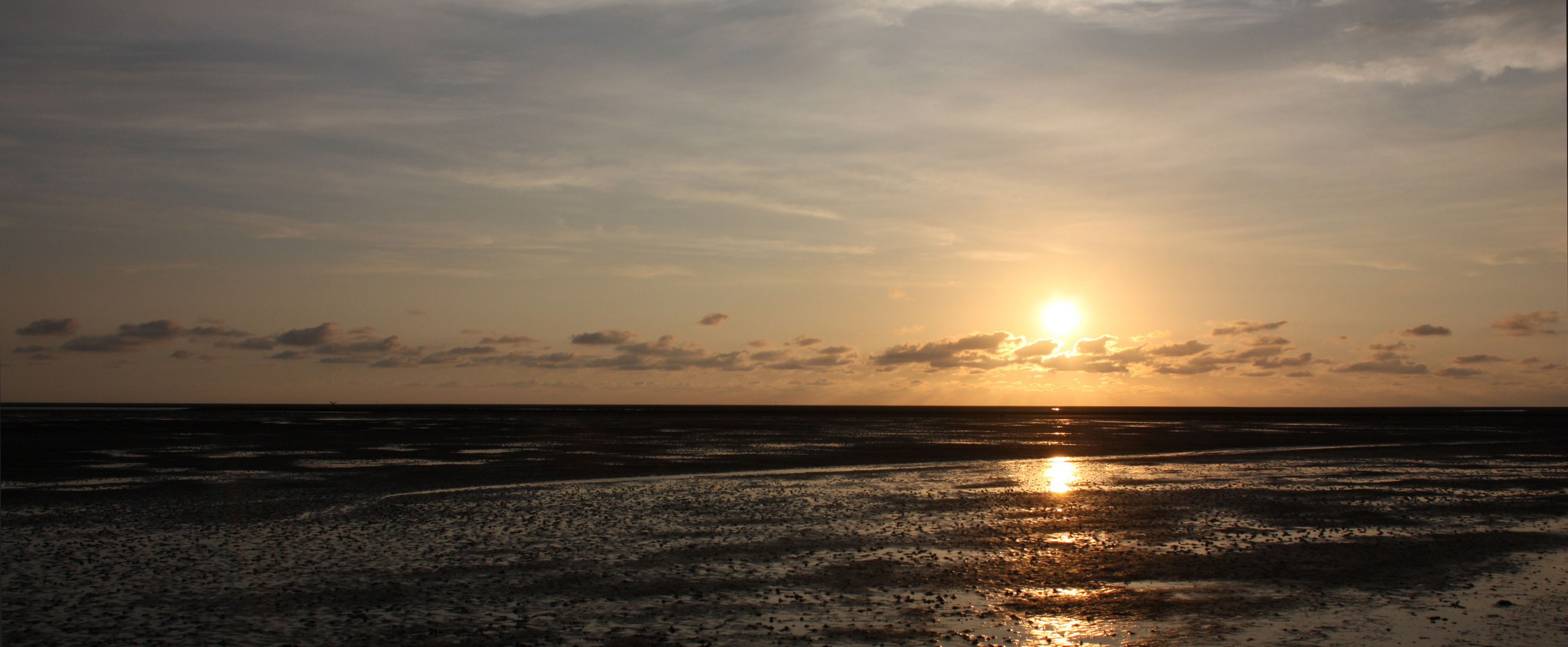 Sonnenuntergang vor Büsum II