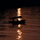 sonnenuntergang vor cat ba (halong-bucht)