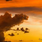 Sonnenuntergang vor dem Gewitter