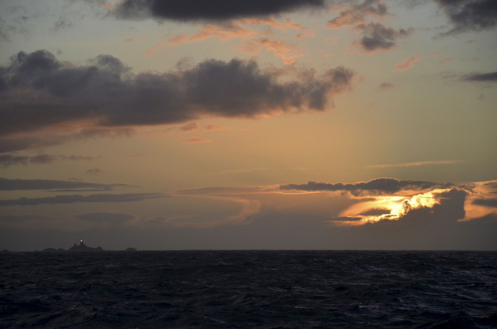 Sonnenuntergang vor Frankreich (2011/SAS)