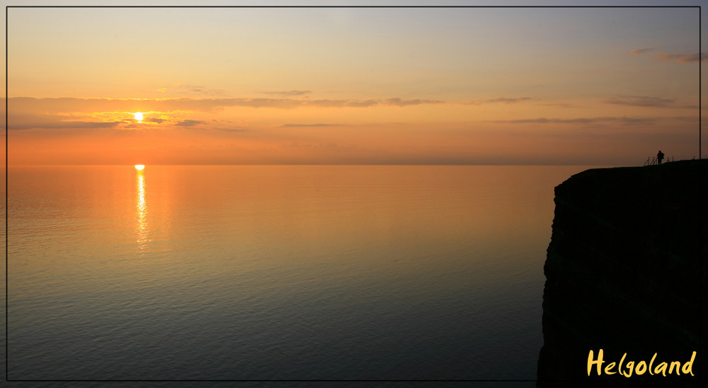 Sonnenuntergang vor Helgoland