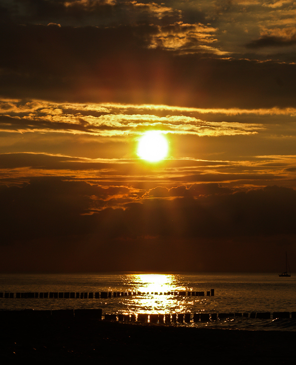 Sonnenuntergang vor Kühlungsborn (Ostsee)