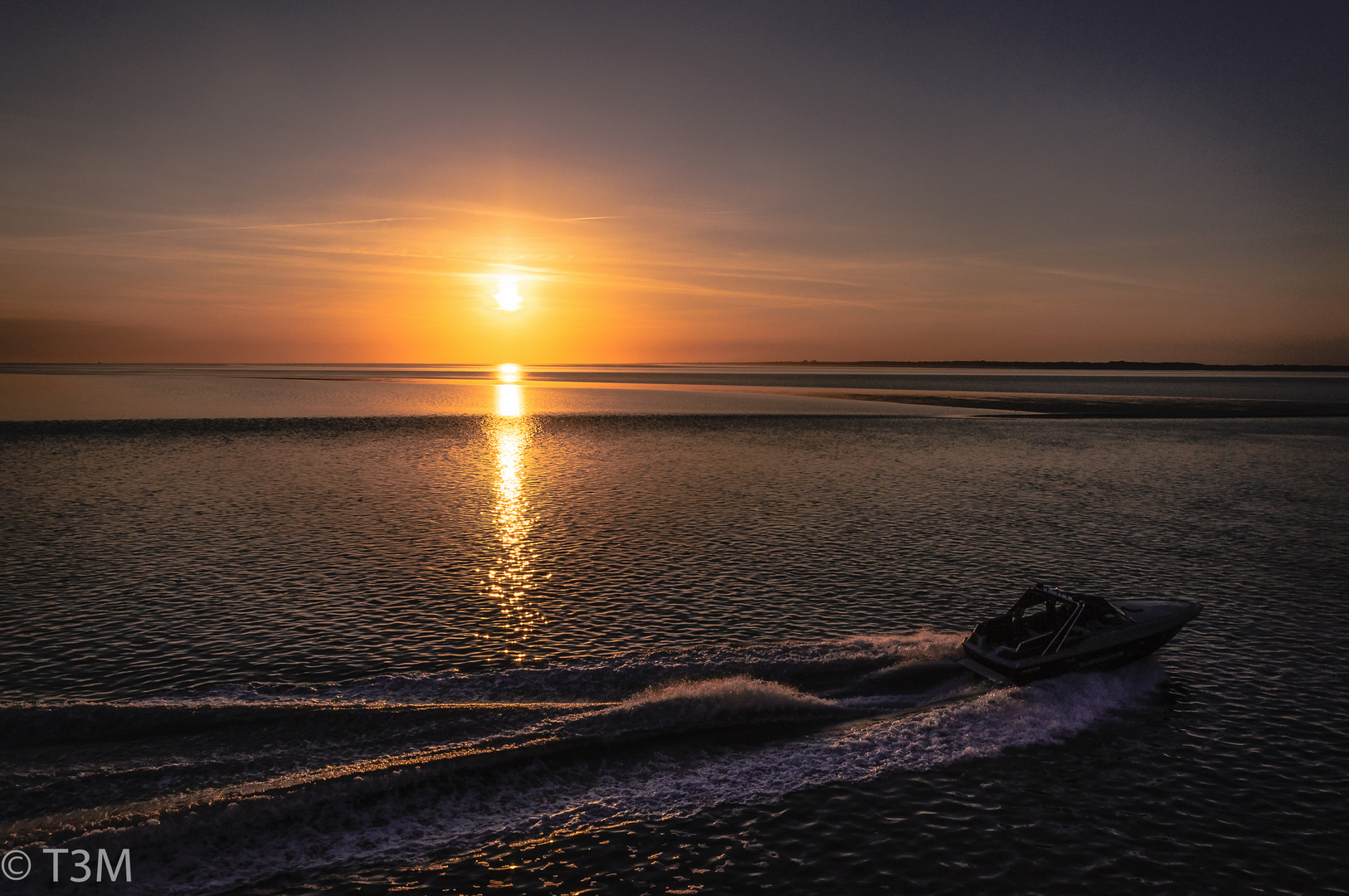 Sonnenuntergang vor Norderney