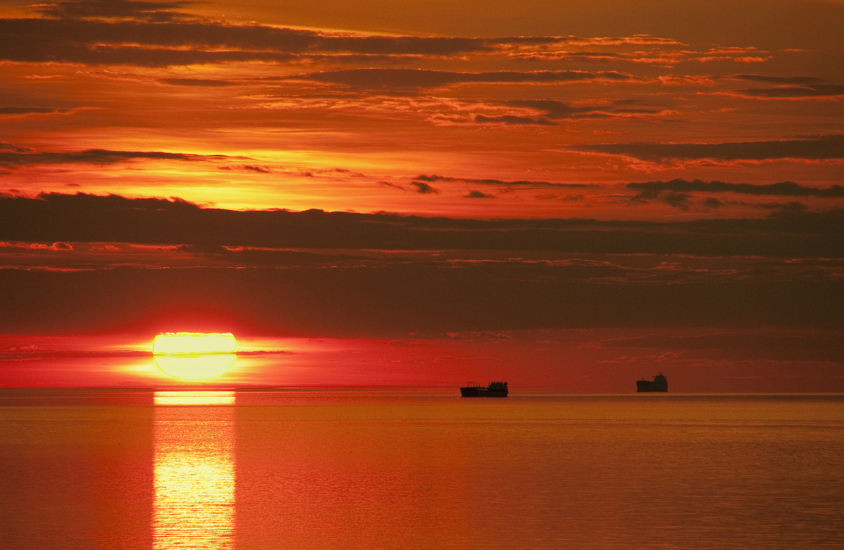 Sonnenuntergang vor St. Petersburg