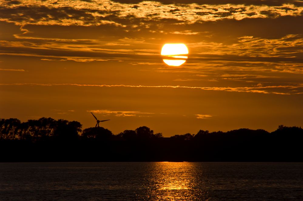 Sonnenuntergang vor Stralsund....