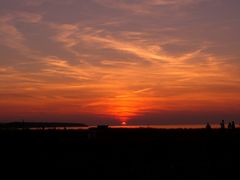 ...Sonnenuntergang Warnemünde...