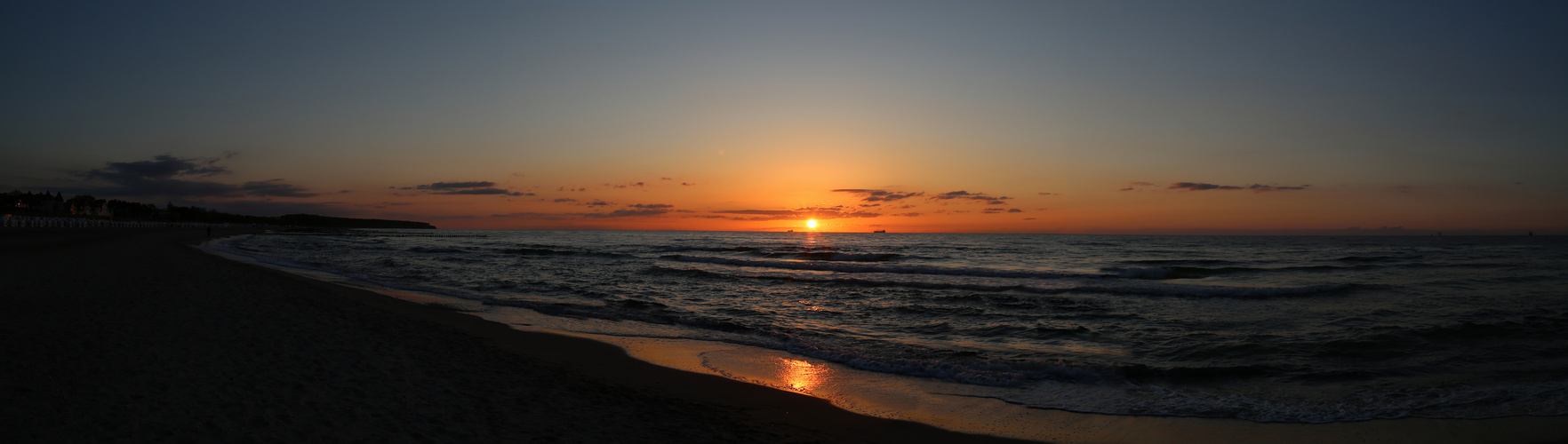 Sonnenuntergang Warnemünde