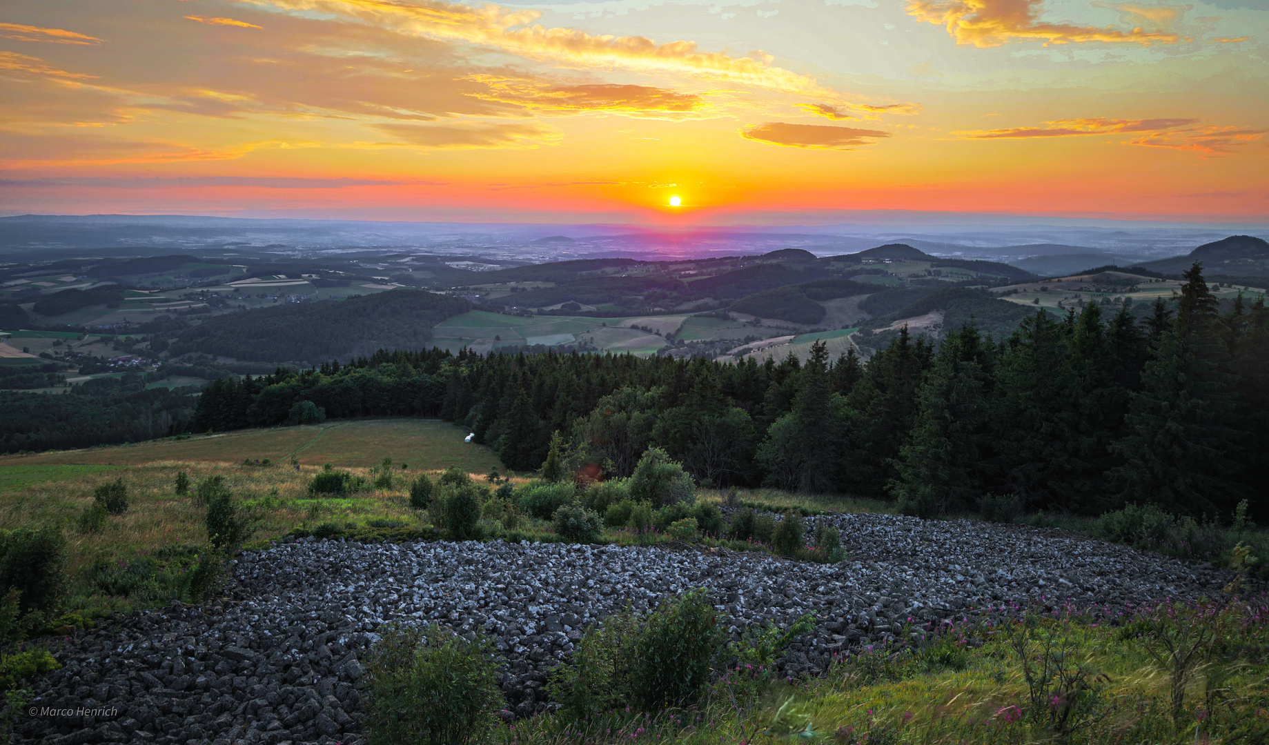 Sonnenuntergang Wasserkuppe 4 (letzter Teil)