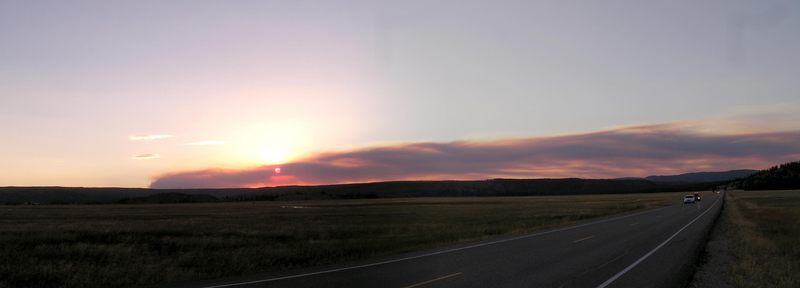 sonnenuntergang yellowstone
