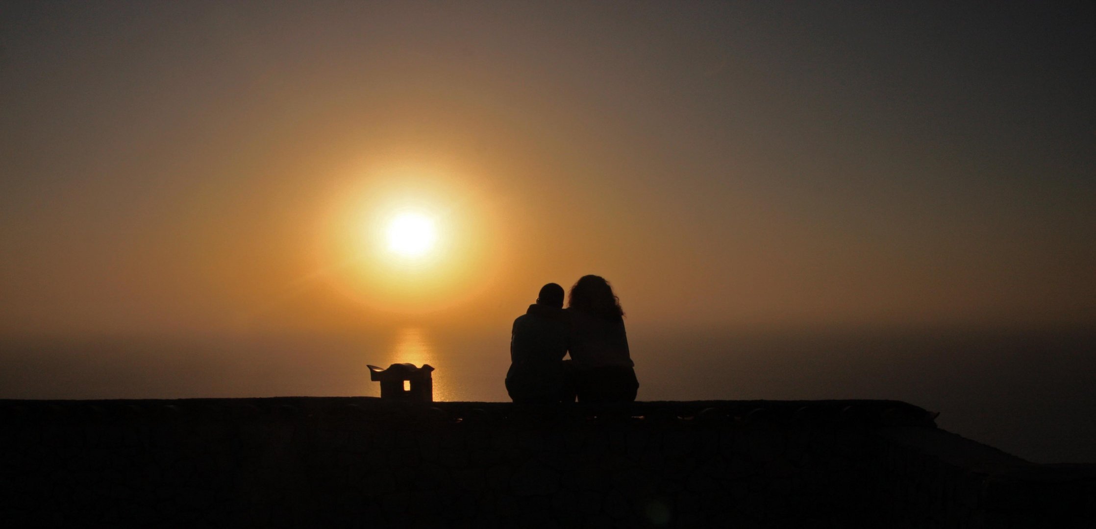 Sonnenuntergang zu zweit geniessen