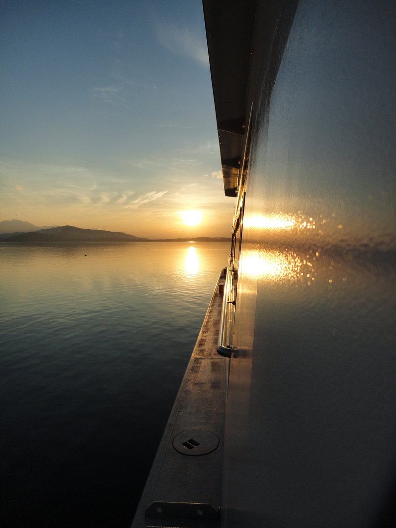 Sonnenuntergang Zugersee