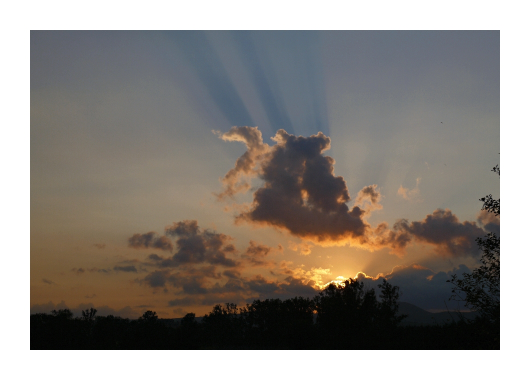 Sonnenuntergang zum Herbstanfang