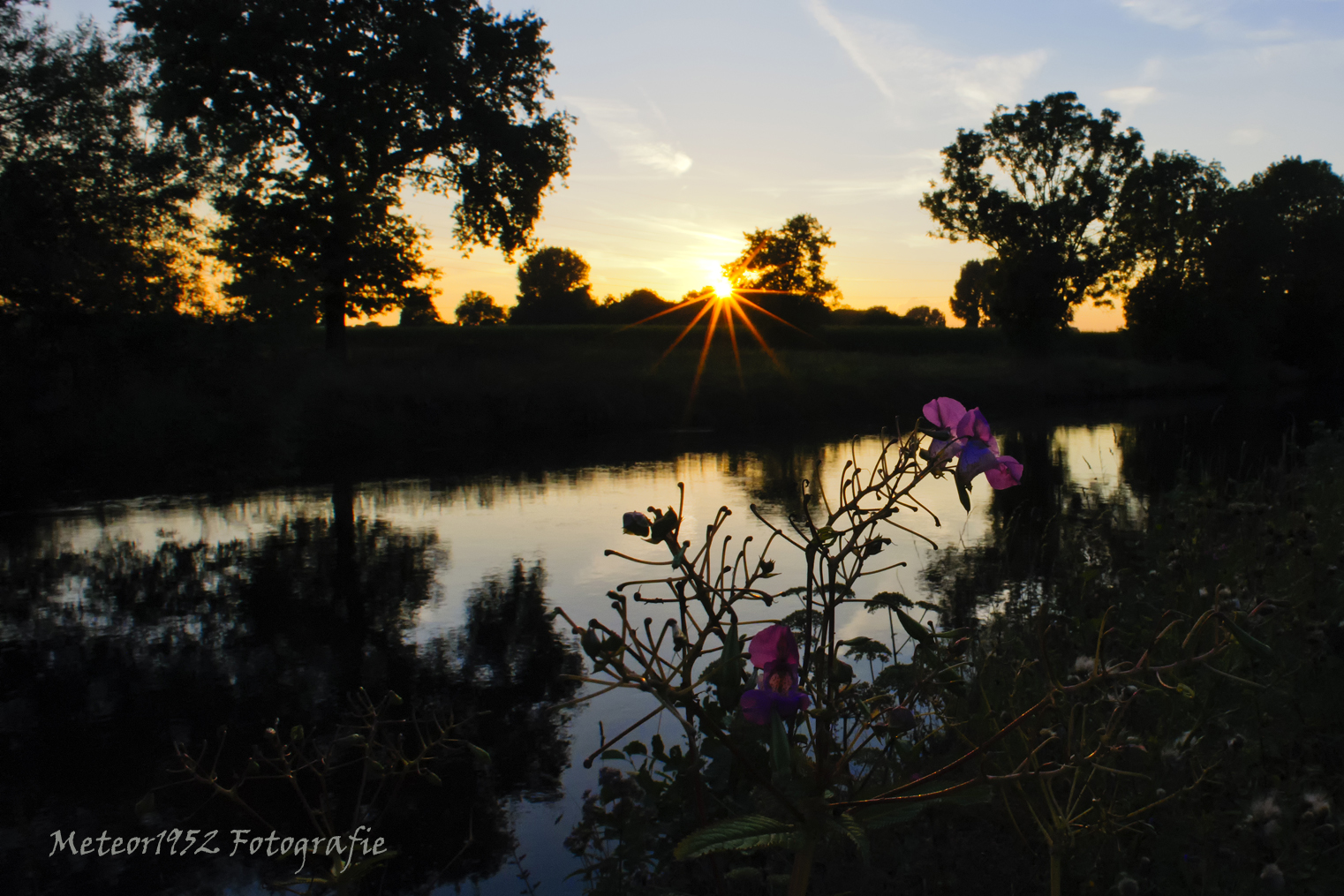 Sonnenuntergangs am Fluss Rur in Oberbruch.