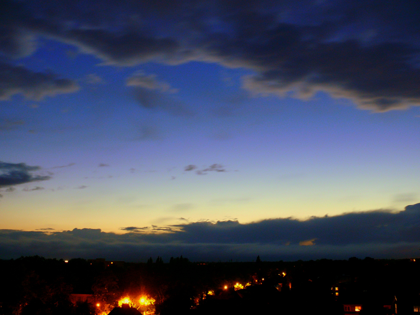 Sonnenuntergangsdämmerung von Neumünster am 17.08.2014
