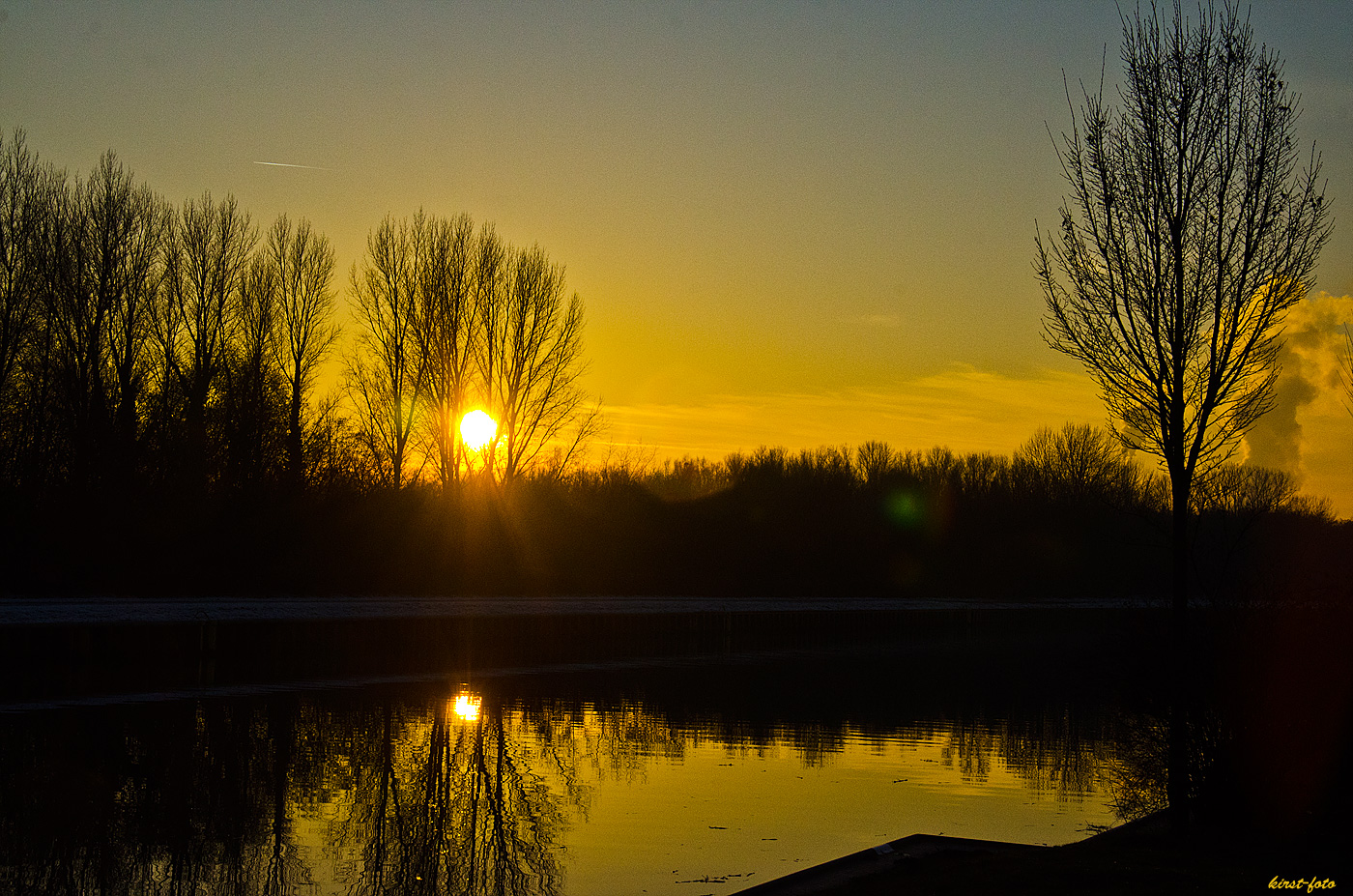 Sonnenuntergangsimpression-am-Datteln-Hamm-Kanal