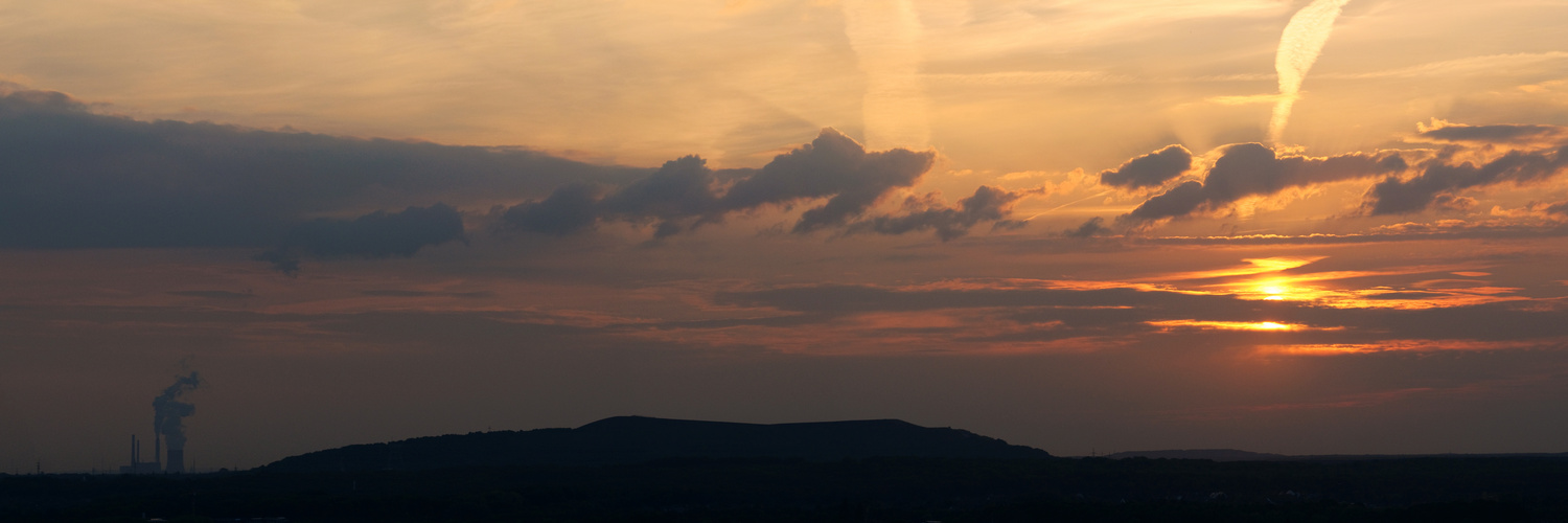 Sonnenuntergangspanorama Halde Haniel