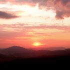 Sonnenuntergangspanorama von der Hindenburgkanzel im Bayerischen Wald