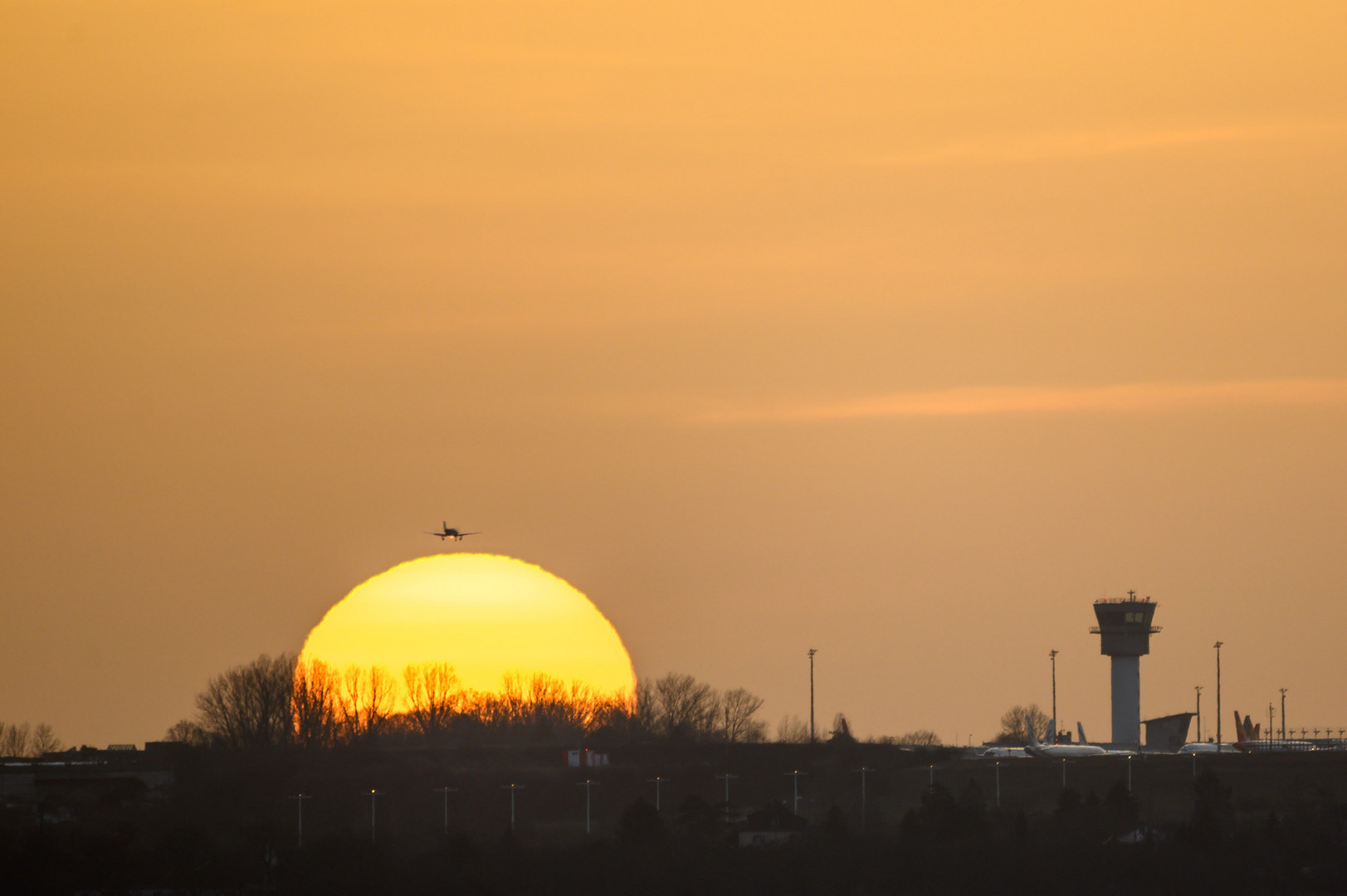 Sonnenuntergangsspektakel mit Saharastaub