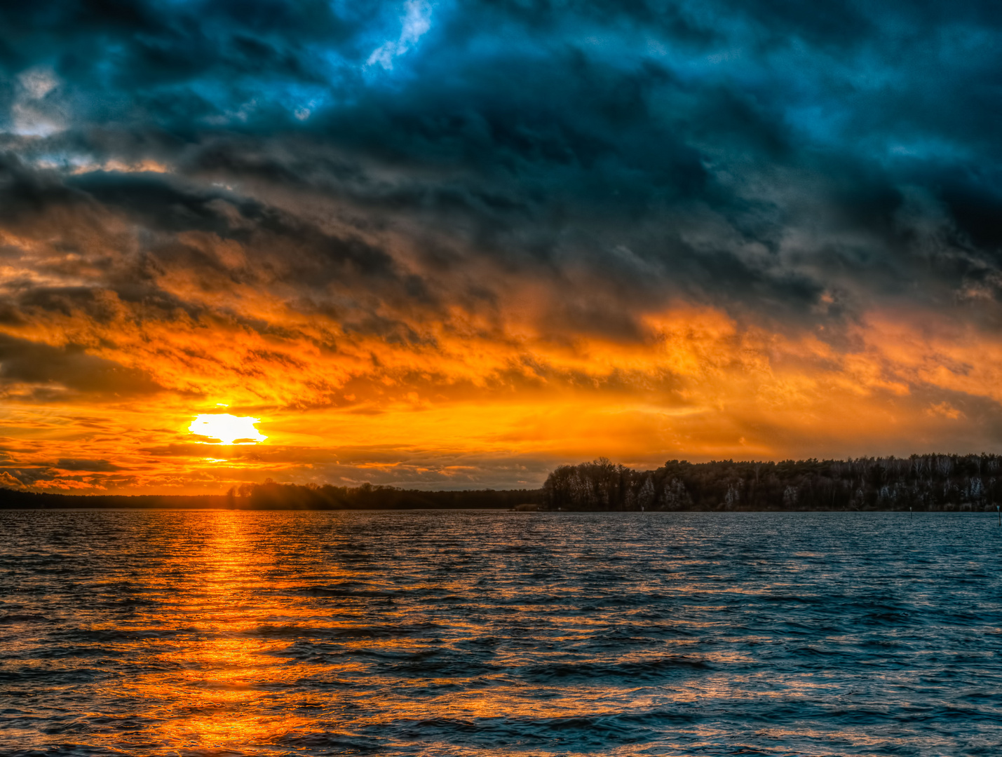 Sonnenuntergangsstimmung am Seddinsee