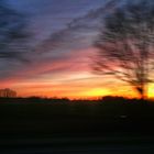 Sonnenuntergangsstimmung auf der Autobahn