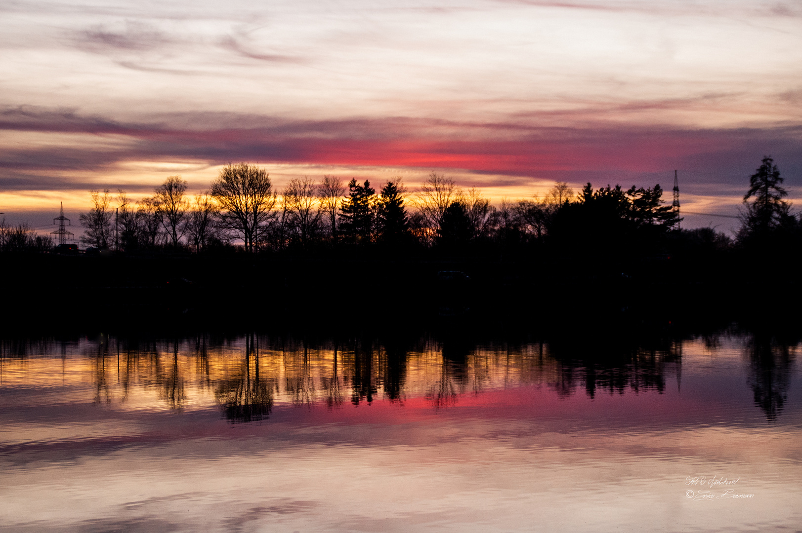 Sonnenuntergangstimmung am See