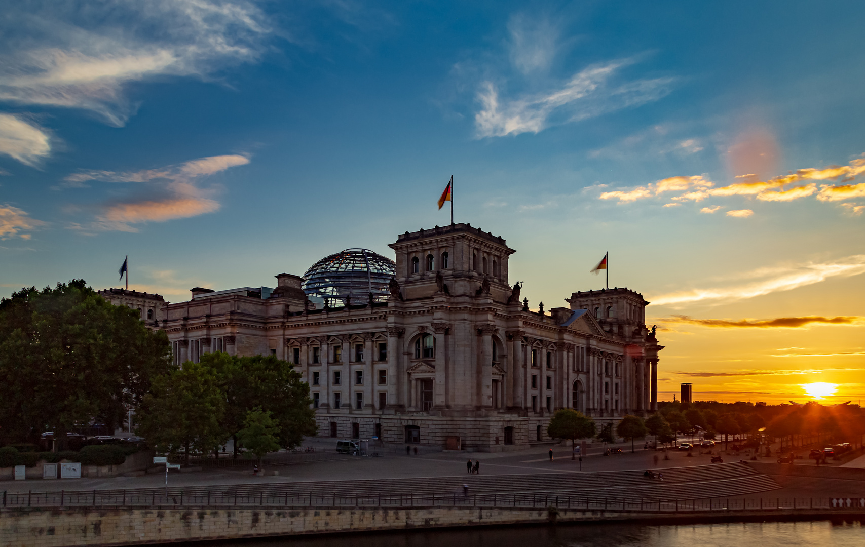 Sonnenuntergng am Reichtaggebaeude