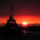 Sonnenutergang in Ijmuiden Hafen