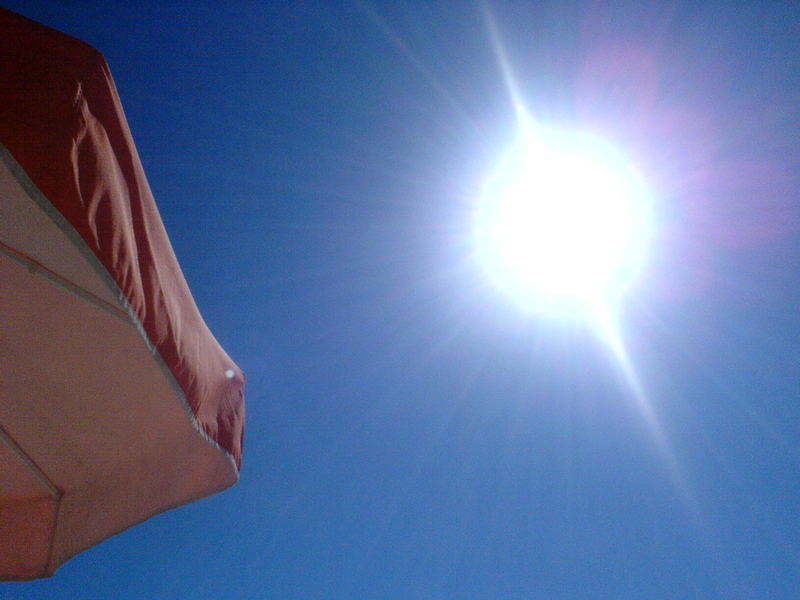 "Sonne&Schirm"-Sonnenschirm ; -)