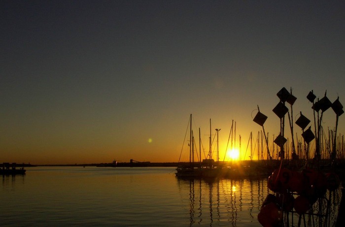 Sonneuntergang im Hafen