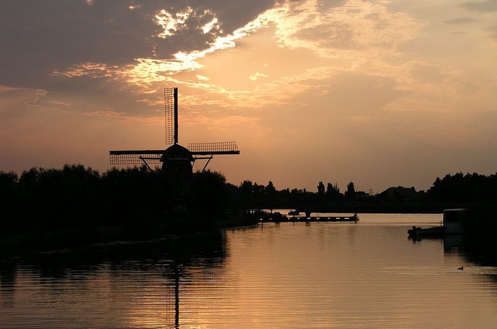 Sonneuntergang in Leiden an die Holle Mare